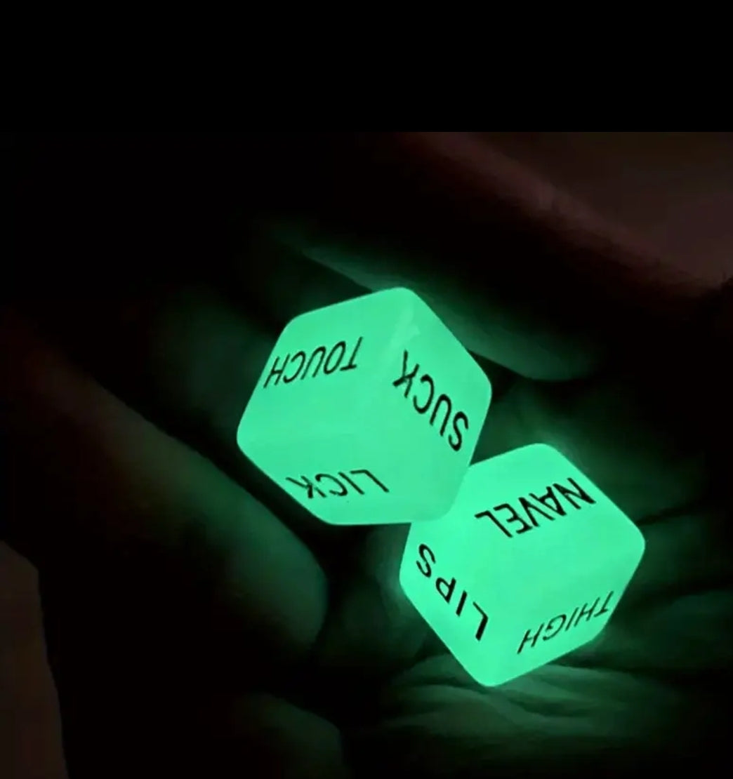 1 Pair Glow-in-the-Dark PVC Love Dice Set -